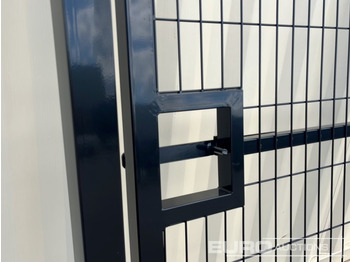 Stavební zařízení 1.2m x 2.4m Pedestrian Gate, Heavy Duty Galvanized Powder Coated, 80mm x 80mm x 3m Post (2 of), Assembly Kit (Black): obrázek 4