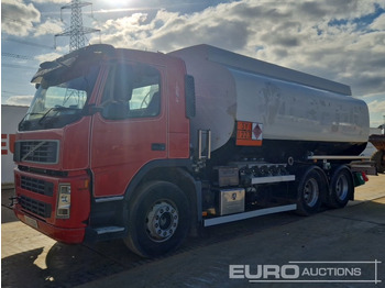 Cisternové vozidlo VOLVO FM 300