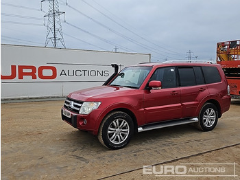 SUV MITSUBISHI