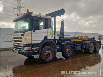 Hákový nosič kontejnerů SCANIA P 360