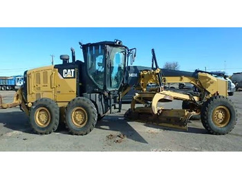 Grejdr CATERPILLAR 140M
