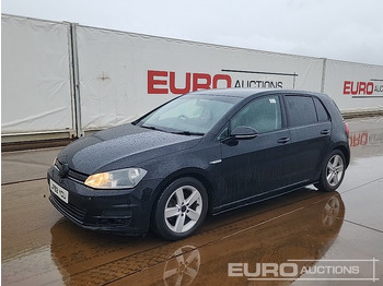 Osobní auto VOLKSWAGEN