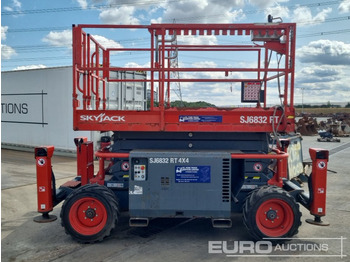 Pracovní plošina 2020 SkyJack SJ6832RT: obrázek 2