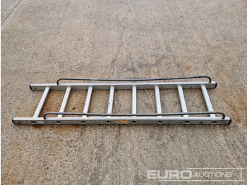 Stavební zařízení 8 Tread Aluminium Ladder: obrázek 2
