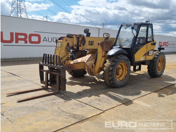 Teleskopický manipulátor CATERPILLAR TH