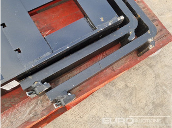 Příslušenství pro Rýpadlo Unused Pallet Fork Frame & Forks to suit Skidsteer Loader: obrázek 5