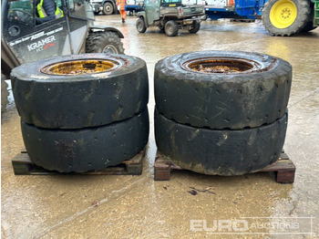 Pneumatiky Solid Wall Tyre & Rim (4 of): obrázek 2
