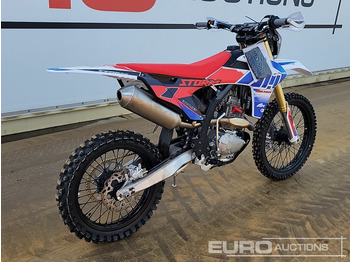Motocykl Unused 2025 Apollo Storm: obrázek 5