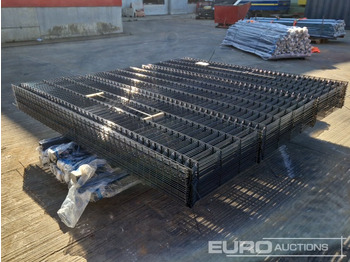 Stavební zařízení Unused Galvanised & Powder Coated Heavy Duty (5mm) Wire Mesh Fencing, 25 x H2.4m x W2.2m Panels, 26 x 60mm x 60mm x3m Posts, with Fittings (Black): obrázek 5