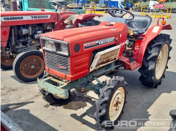 Traktor YANMAR