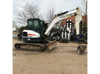 Mini rýpadlo BOBCAT E45