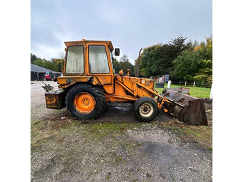 Kolový nakladač FORD