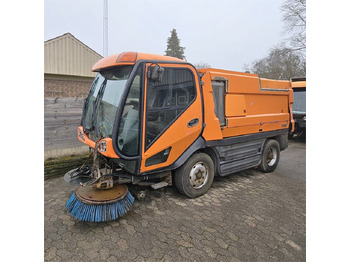 Johnston Sweepers CX400 leasing Johnston Sweepers CX400: obrázek 1