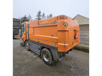 Johnston Sweepers CX400 leasing Johnston Sweepers CX400: obrázek 3
