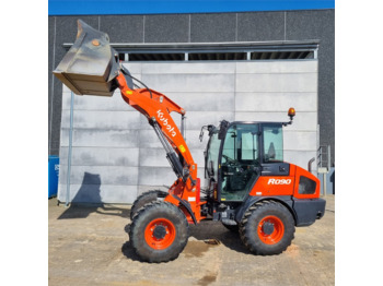 Kolový nakladač Kubota RO90: obrázek 1