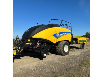 Stroj na sklizeň pícnin NEW HOLLAND