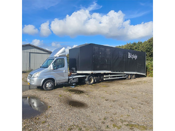 Tahač IVECO Daily