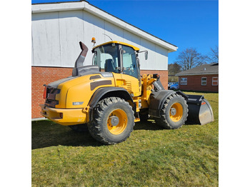 Kolový nakladač Volvo L45 G: obrázek 3