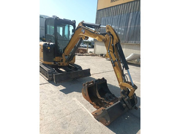 Pásové rýpadlo CATERPILLAR 302.7