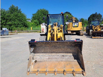 CAT 906M leasing CAT 906M: obrázek 3