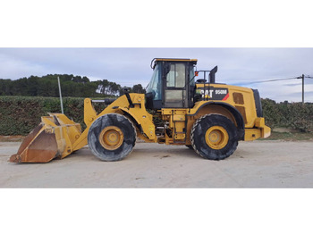Kolový nakladač CATERPILLAR 950M