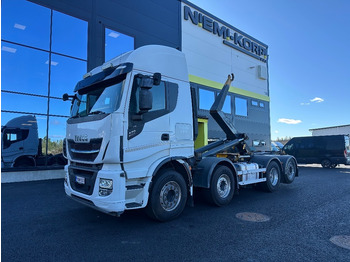 Hákový nosič kontejnerů IVECO X-WAY