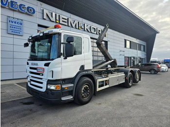 Hákový nosič kontejnerů SCANIA P 380