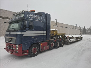 Tahač VOLVO FH16 700