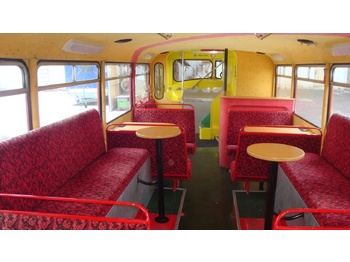 Dvoupatrový autobus Bristol Lodekka FLF: obrázek 5