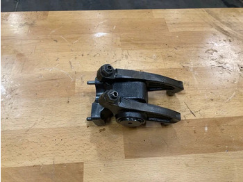 Motor a díly SCANIA