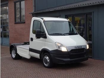 Tahač IVECO Daily