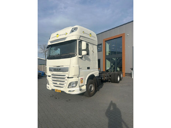 Podvozek s kabinou DAF XF 530
