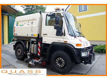 Zametací vůz UNIMOG U400