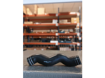 Motor a díly SCANIA