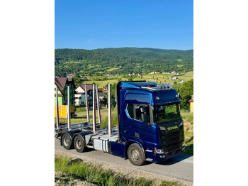 Lesovůz SCANIA 650 V8 6X4: obrázek 4