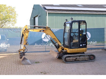 Pásové rýpadlo CATERPILLAR 302.7D