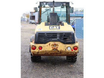 Kolový nakladač Caterpillar 906H: obrázek 5