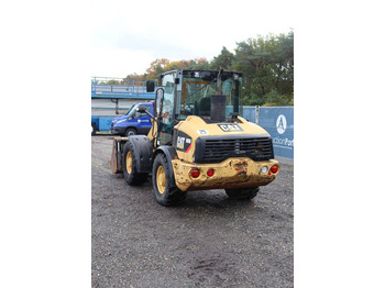 Kolový nakladač Caterpillar 906H: obrázek 4