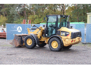 Kolový nakladač Caterpillar 906H: obrázek 3