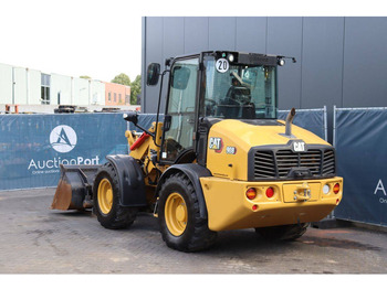 Kolový nakladač Caterpillar 908: obrázek 4