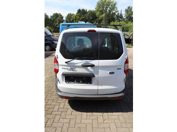Furgon Ford Transit Courier: obrázek 4