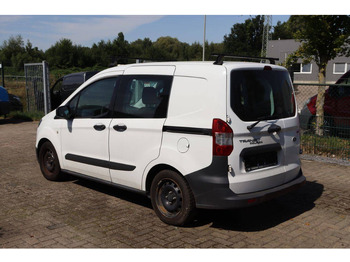 Furgon Ford Transit Courier: obrázek 3