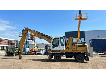 Kolesové rýpadlo LIEBHERR A 904 C