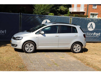 Osobní auto VOLKSWAGEN