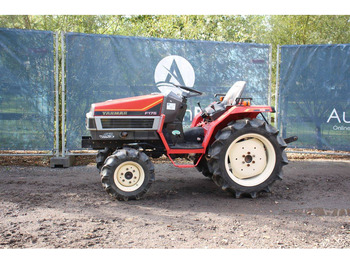 Traktor YANMAR