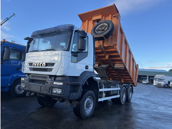 Sklápěč IVECO Trakker