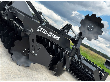 Nový Talířové brány METAL-TECHNIK Brona talerzowa 2,7 m / Scheibenegge / дисковая борона / disc harrow: obrázek 3