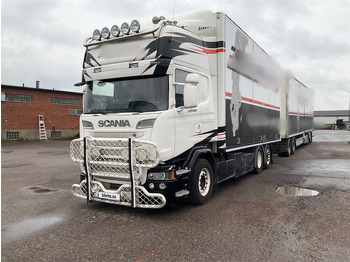 Skříňový nákladní auto SCANIA R 580
