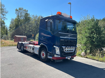 Nákladní auto VOLVO FH