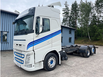 Nákladní auto VOLVO FH